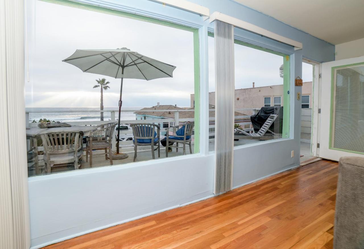Beachfront Cottage Upper Unit Oceanside Eksteriør billede